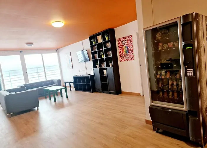 Arc House BarcelonaHostel